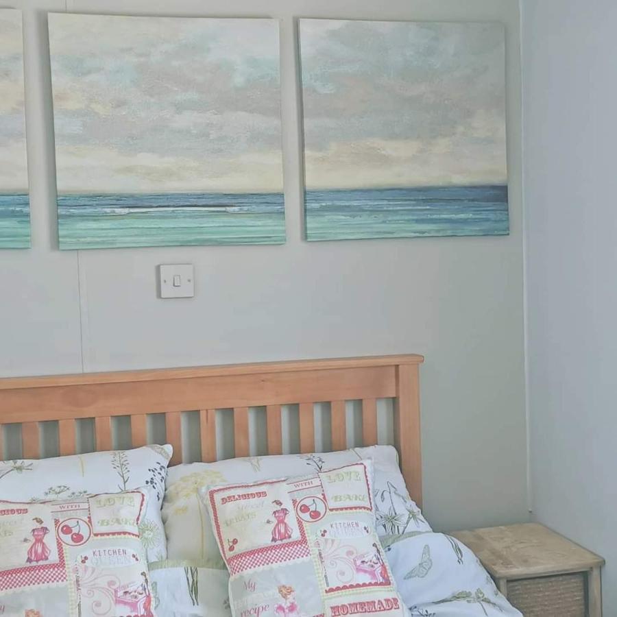 Rosebud Flower Farm Caravan Stay Countryside And Coast Penzance Extérieur photo